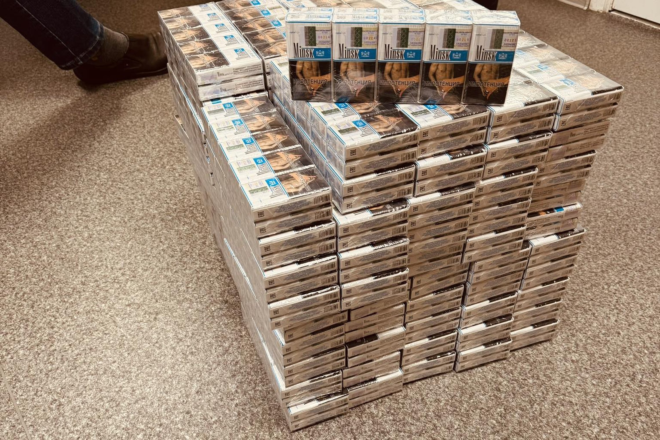 konfiskuotos kontrabandinės cigaretės